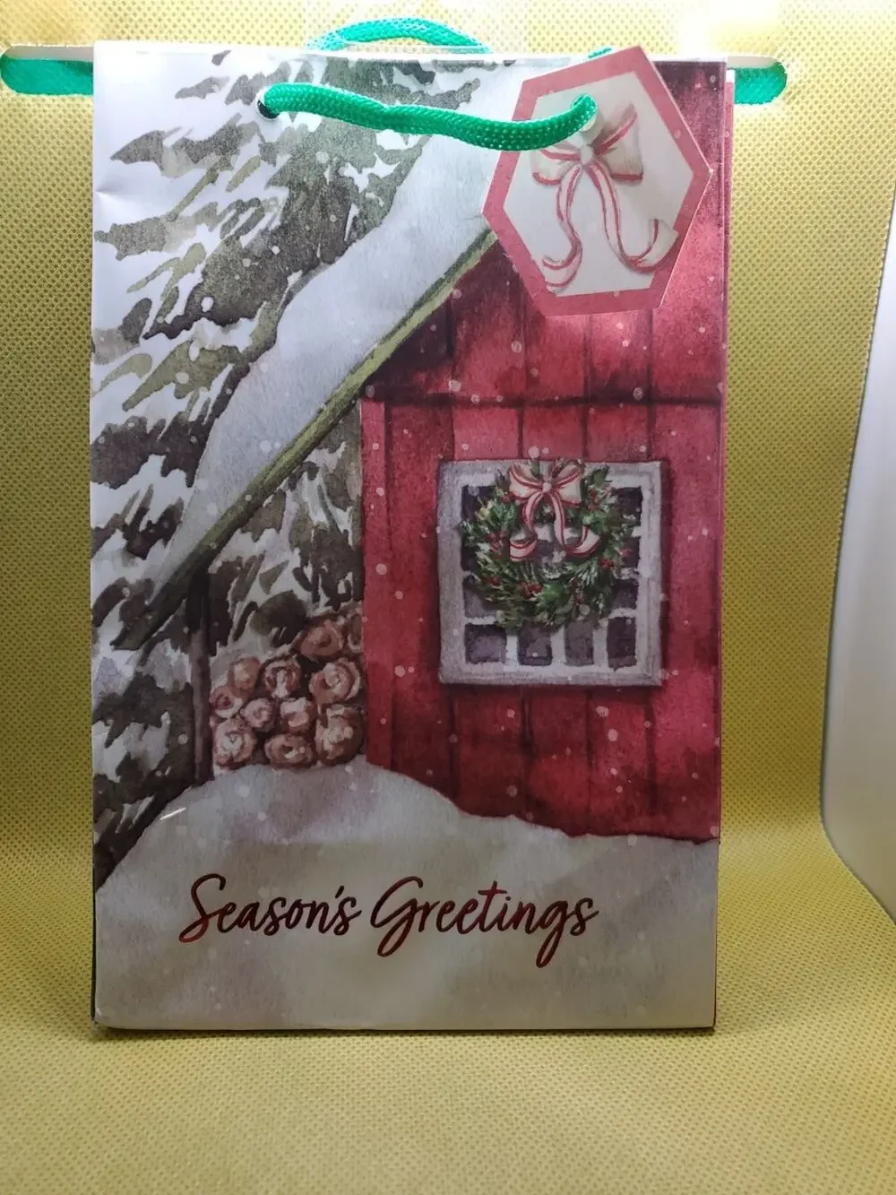 Seasons Greetings Small Christmas Gift Bags 8 Pack Paper Holiday Handles
